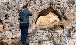 Diyarbakır'da kaya mezarları ve duvar kabartmalarına belgesel fotoğraf çalışması