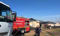 Diyarbakır'da plastik fabrikasında yangın