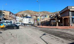 Kulp'ta ağır ve orta hasarlı yapılar için tahliye ve borçlandırma süreci başladı