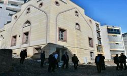 Şırnak'ta 70 konut, 2 cami ve sağlık merkezi yapımı devam ediyor