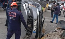 Mardin'de devrilen cipteki 2 kişi yaralandı