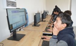 İmam hatipliler kendi roket kartını tasarlayıp üretti