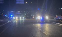 Karşıya geçmek isterken otomobilin çarptığı kadın ağır yaralandı