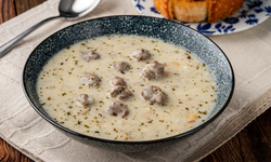 Diyarbakır'ın kış sofralarının vazgeçilmezi: Lebeni Çorbası soğuk günlerde iç ısıtıyor