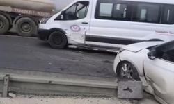 Mardin’de minibüs ile otomobil çarpıştı: 2 kişi yaralandı