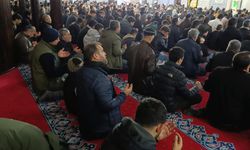 Peygamberler şehri Şanlıurfa'da Berat Kandili coşkusu