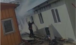 TOKİ şantiyesindeki işçi konteynerlerinde yangın