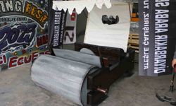 Diyarbakır'da "Taş devri" aracına yoğun ilgi