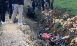 Devrilen motosikletin sürücüsü hayatını kaybetti