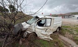 Midibüs şarampole girdi: Bir yaralı