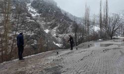 Şırnak'ta köyün bir bölümü çöktü evler boşaltıldı