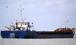 Devrim Muhafızları: ABD'ye ait yakıt ikmal tankerini vurduk