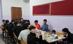 Diyarbakır'da 112 yıllık okulda Ramazan buluşması