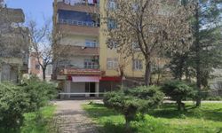 Diyarbakır'da gece saatlerinde tahliye edilen binada incelemeler başladı