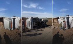 Diyarbakır'da hafriyat yüklü kamyon devrildi: 2 yaralı