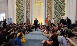 Gaziantep'te çocuklar camide bir araya geldi