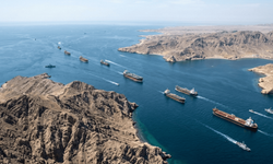 Hürmüz Boğazı gerilimi tırmanıyor, Moskova kazanıyor