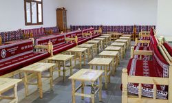 Diyarbakır'da taziye evlerine sedir ve sehpa desteği