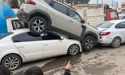 Mardin'de 3 aracın karıştığı kaza