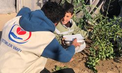 Yetimler Vakfı, Gazze'de her gün sıcak yemek yardımlarına devam ediyor