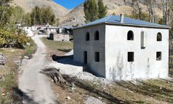 36 yıl aradan sonra gelen cami sevinci