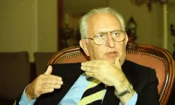 Eski TBMM Başkanı Cindoruk hayatını kaybetti