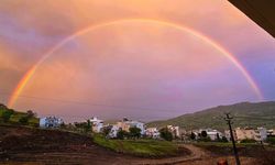 Diyarbakır'da gökkuşağı görsel şölen sundu