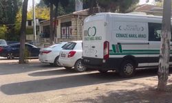 Gaziantep'te otomobil tıra arkadan çarptı