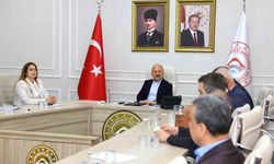 İl istihdam toplantısı Vali Osman Varol başkanlığında gerçekleştirildi