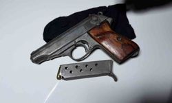 Tabancayla yakalanan şahıs gözaltına alındı