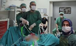 Bingöl Devlet Hastanesi’nde bir ilk: Hastalar dikiş izi kalmadan sağlığına kavuşuyor.