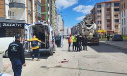 Malatya'da beton mikserinin çarptığı kadın ağır yaralandı