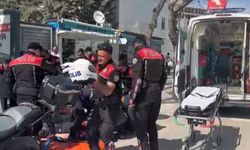 Malatya'da otomobil ile motorize polis ekibi çarpıştı: 2 yaralı
