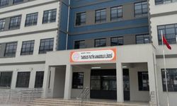 Mersin'de lisede silah paniği: Öğrenci tabancayla yakalandı