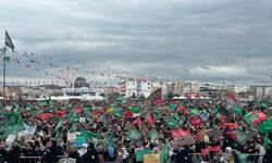 Mevlid-i Nebi etkinliğinde gençlerden anlamlı çağrı: Vahdet olmadan kurtuluş yok