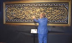 Mukaddes Emanetler Sergisi'ne yoğun ilgi