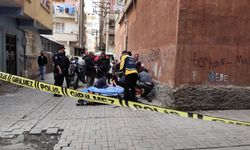 Diyarbakır'da silahlı saldırı: Bir kişi ayağından vuruldu
