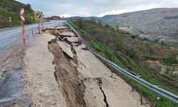 Siirt’te heyelan: Ulaşım kontrollü sağlanıyor