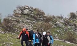 Siirt’te kayalıklara yuvarlanan genç ağır yaralandı
