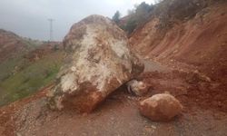 Siirt’te sel sonrası kapanan 70 köy yolu ulaşıma açıldı