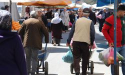 Vatandaşlar: Eskiden dolu poşetle dönerdik şimdi yarım poşet bile zor