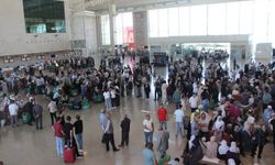 Yıllardır kutsal toprakların hasretini çeken 194 hacı adayı Mardin’den yola çıktı