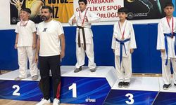 Çermikli sporcular madalyalarla döndü