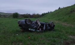 Adıyaman’da otomobil tarlaya uçtu: 4 yaralı
