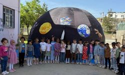 Minik astronotlar uzaya yolculuk yaptı
