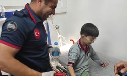 Batman'da su matarasına sıkışan parmağı hastanede çıkardılar