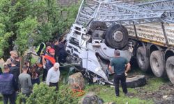 Şırnak'ta tırda sıkışan sürücü hayatını kaybetti
