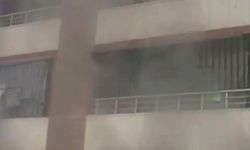 Diyarbakır'da apartmanda yangın: 2 kişi hastaneye kaldırıldı