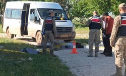 Husumetli aileler arasında çıkan silahlı kavgada 3 kişi öldü