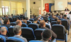 Diyarbakır'da "Eğitim ve Maneviyat" paneli gerçekleştirildi